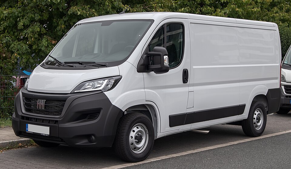 Fiat Ducato 15q a noleggio